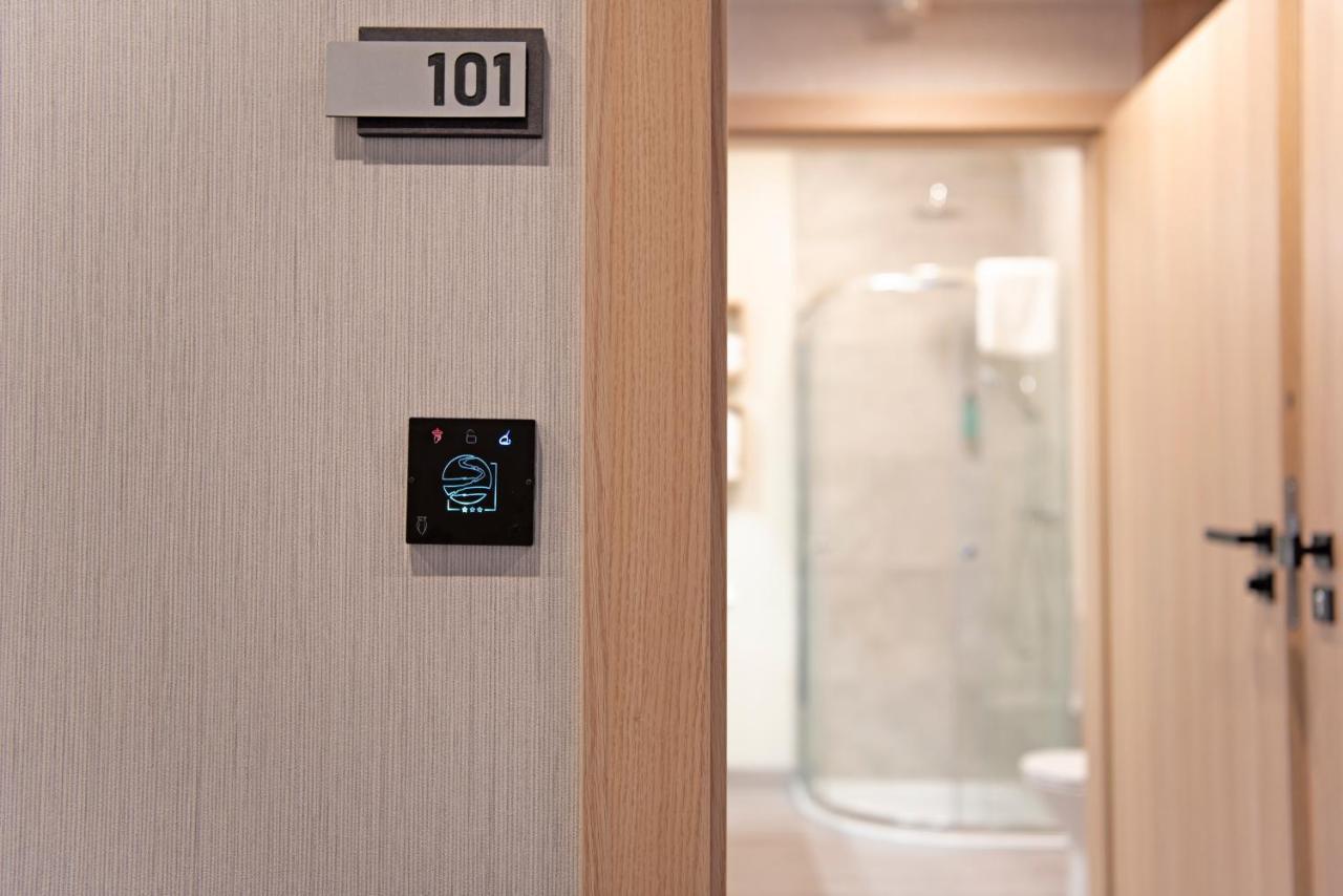 Ignasiak Hotel Września エクステリア 写真